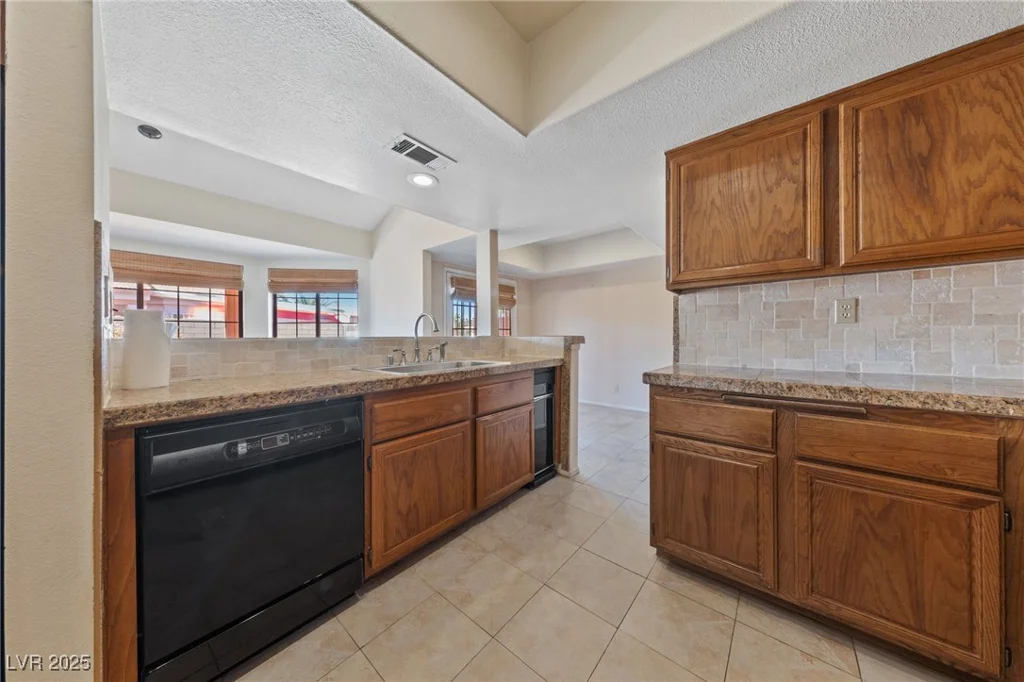 544 Cervantes, Henderson, NV 89014