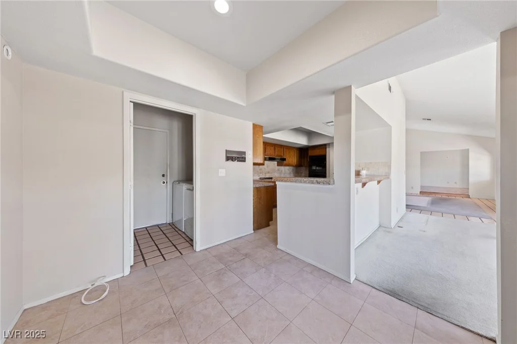 544 Cervantes, Henderson, NV 89014