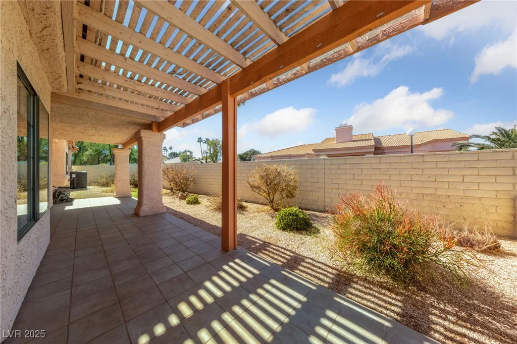 544 Cervantes, Henderson, NV 89014