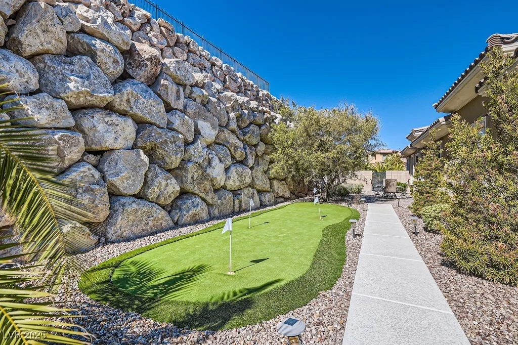 1 Grand Masters, Las Vegas, NV 89141