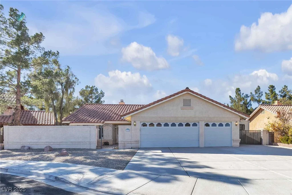 1709 Guthrie, Las Vegas, NV 89117