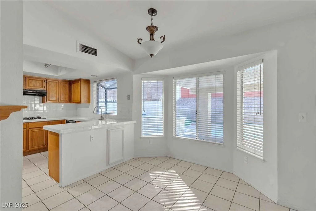 1709 Guthrie, Las Vegas, NV 89117