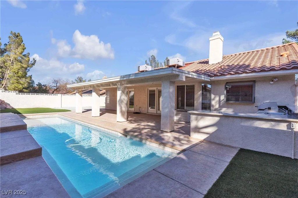 1709 Guthrie, Las Vegas, NV 89117