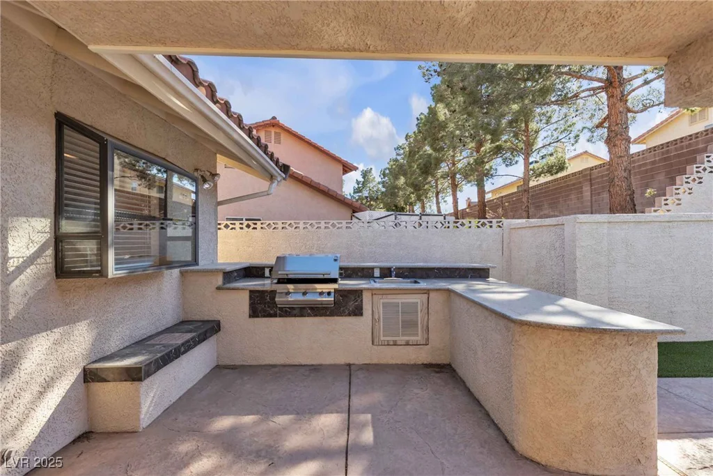 1709 Guthrie, Las Vegas, NV 89117