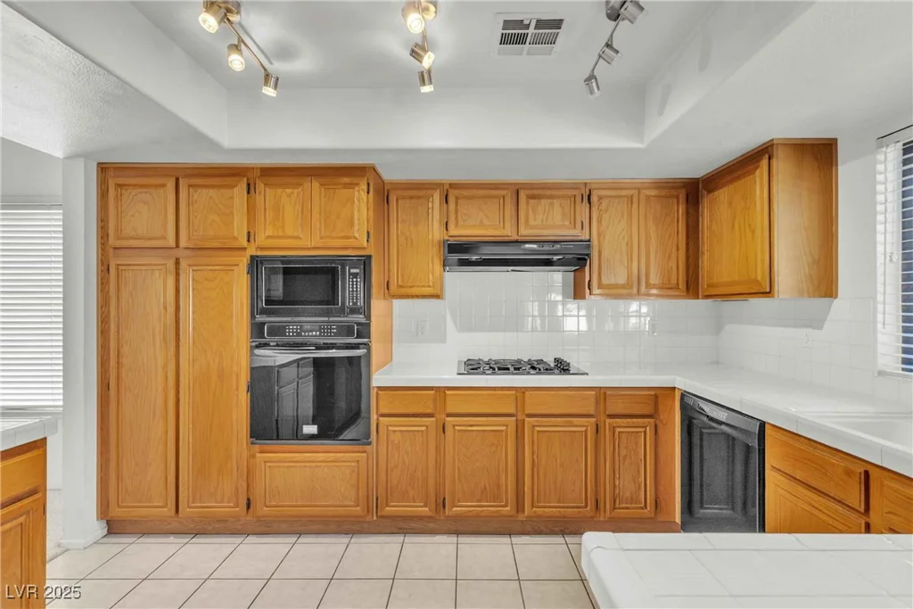 1709 Guthrie, Las Vegas, NV 89117