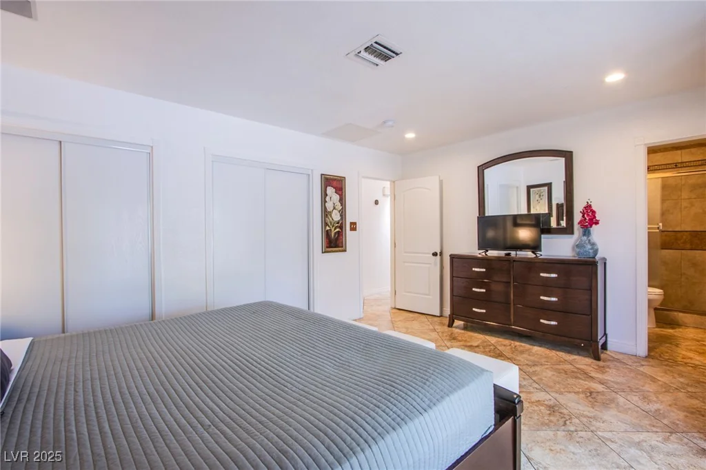 4871 Reiter, Las Vegas, NV 89108