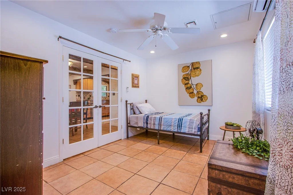 4871 Reiter, Las Vegas, NV 89108