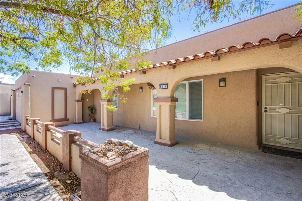 4871 Reiter, Las Vegas, NV 89108