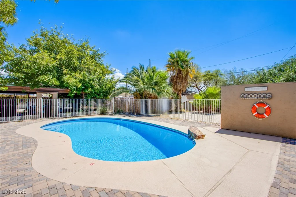 4871 Reiter, Las Vegas, NV 89108
