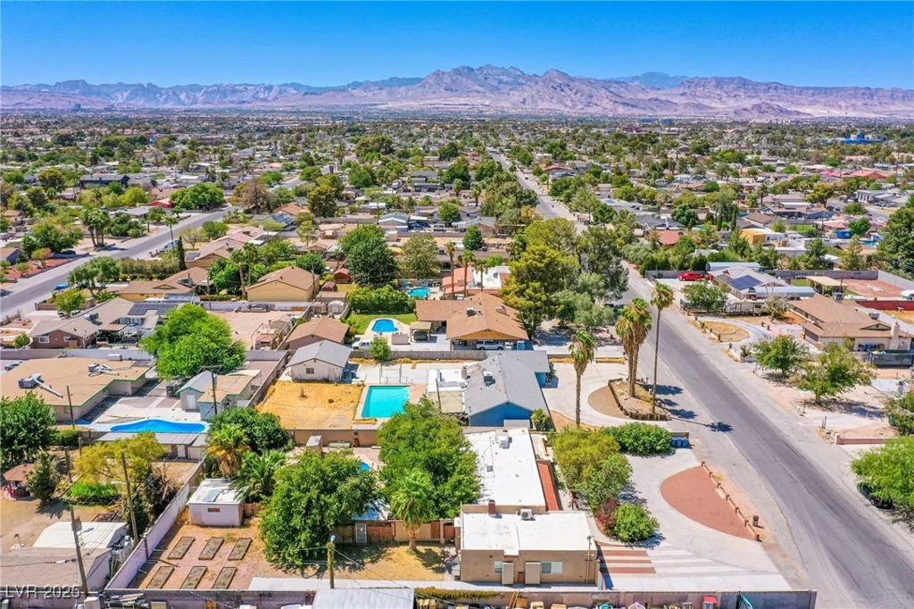 4871 Reiter, Las Vegas, NV 89108
