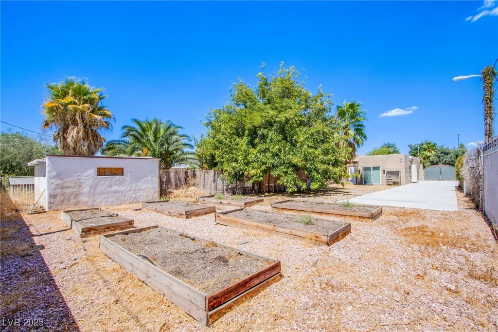 4871 Reiter, Las Vegas, NV 89108