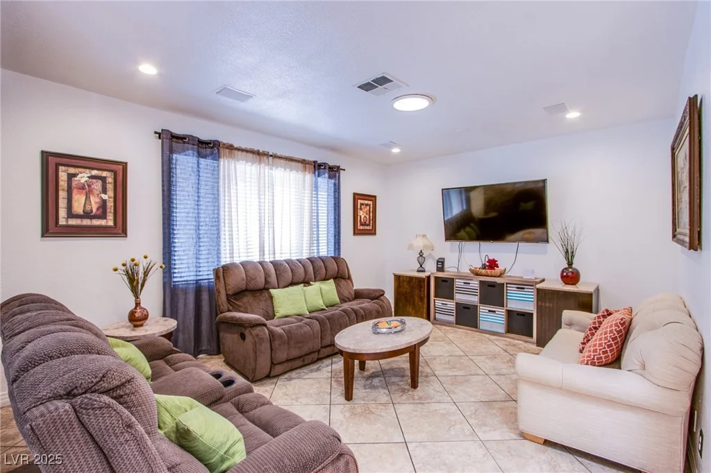 4871 Reiter, Las Vegas, NV 89108