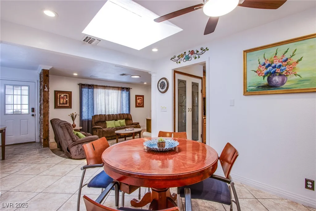4871 Reiter, Las Vegas, NV 89108