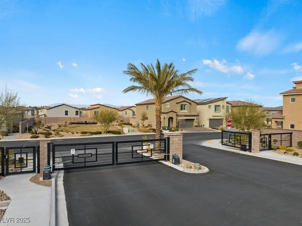 7462 Dragonfruit, Las Vegas, NV 89113