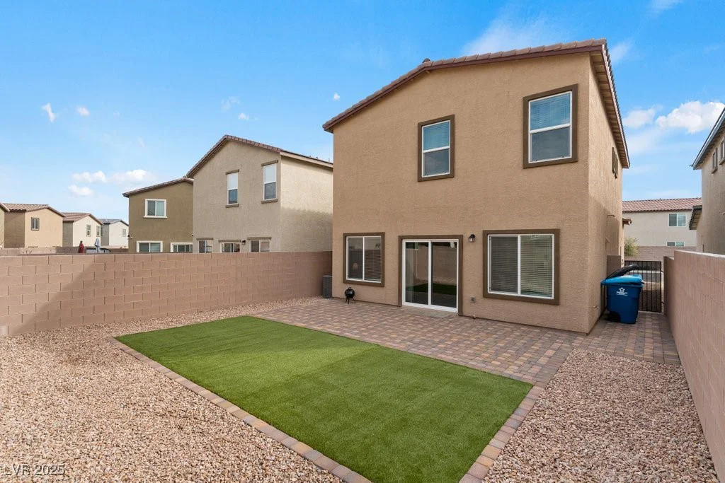 7462 Dragonfruit, Las Vegas, NV 89113