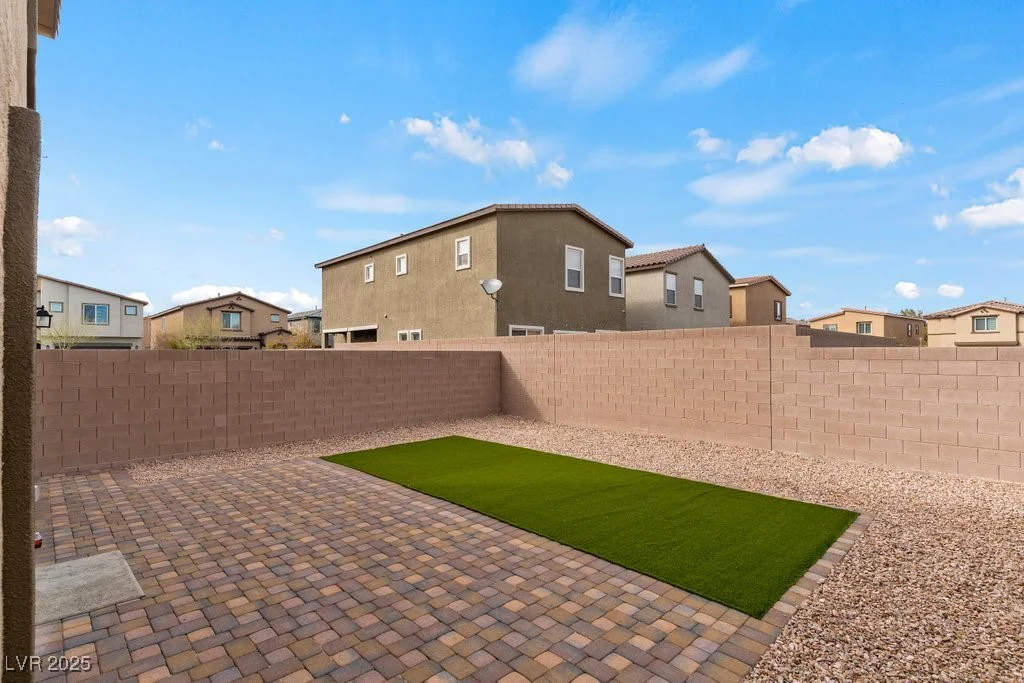 7462 Dragonfruit, Las Vegas, NV 89113