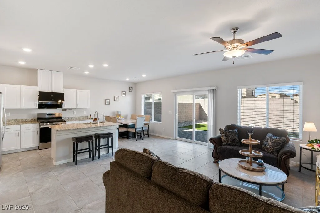 7462 Dragonfruit, Las Vegas, NV 89113
