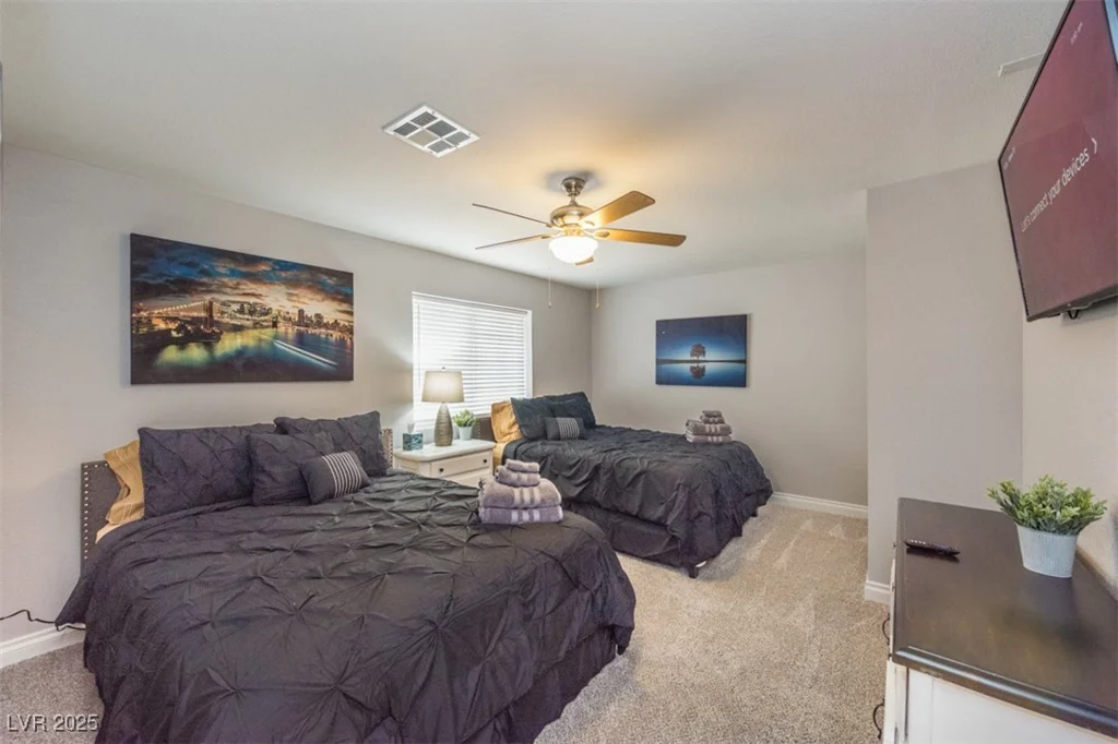 5990 McLeod, Las Vegas, NV 89120