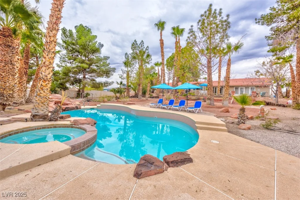 5990 McLeod, Las Vegas, NV 89120