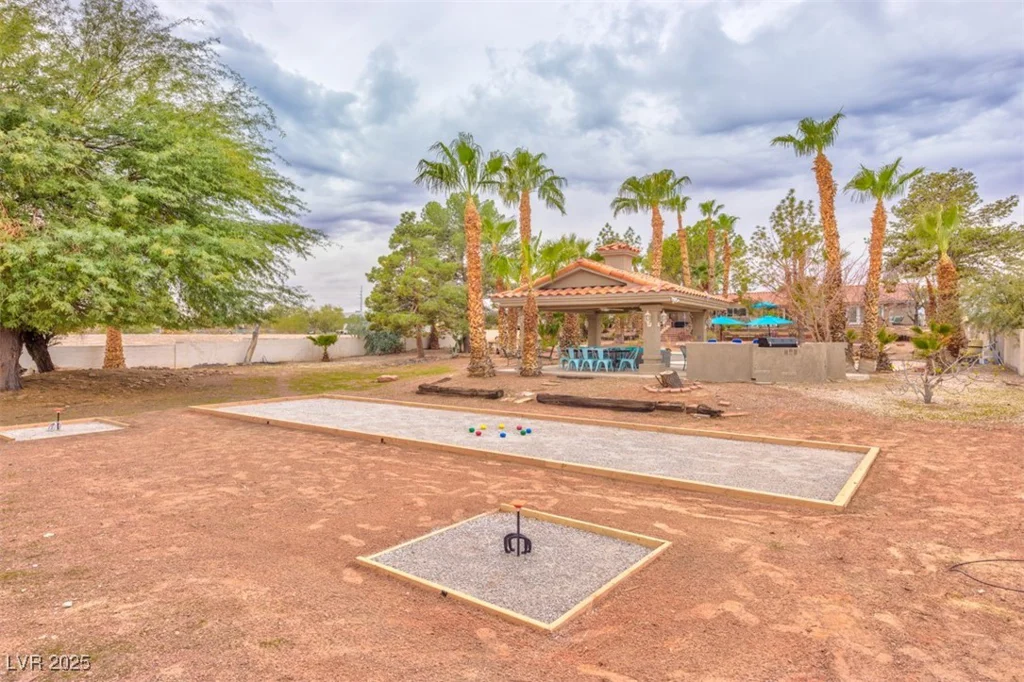 5990 McLeod, Las Vegas, NV 89120