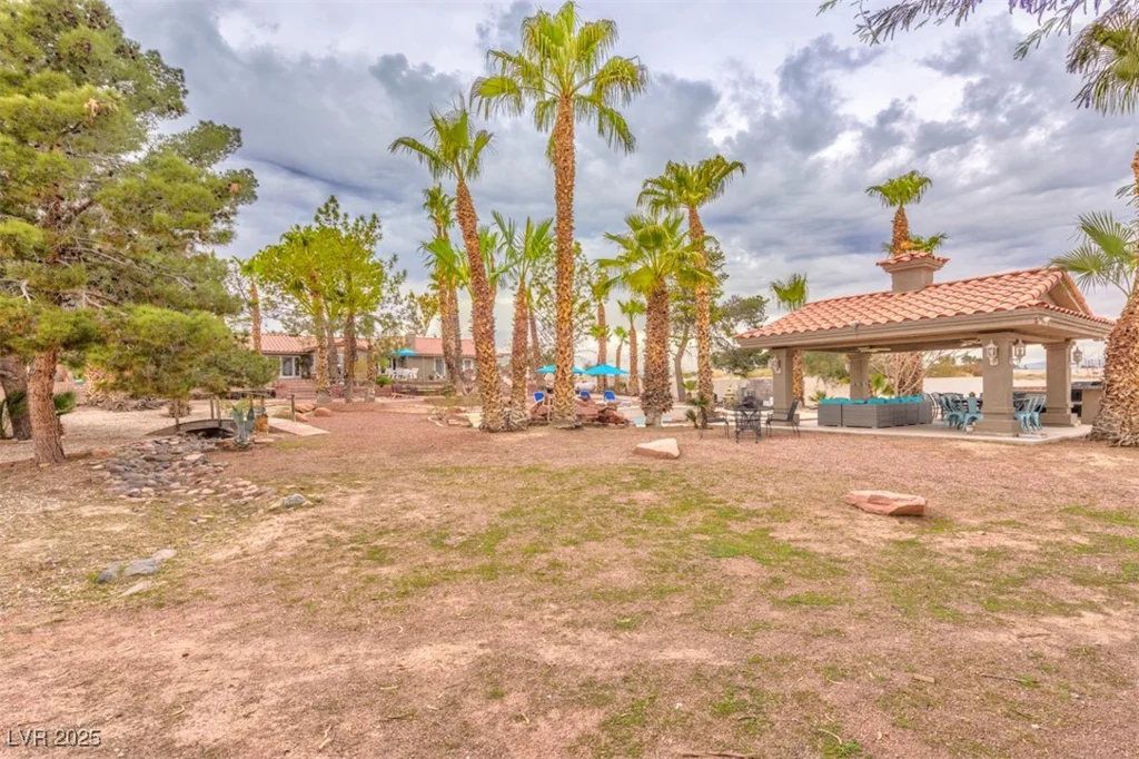 5990 McLeod, Las Vegas, NV 89120