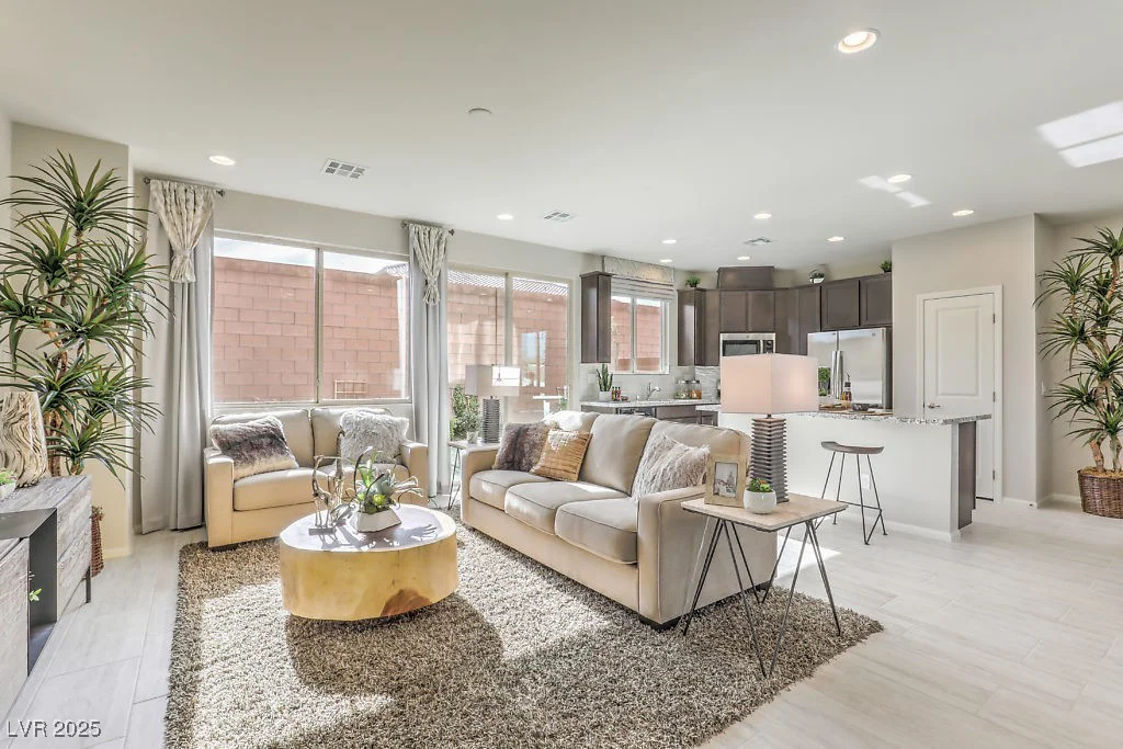 8917 Pebble Sand, Las Vegas, NV 89178