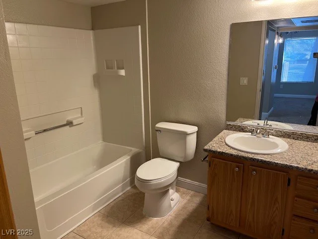 5055 Hacienda, Las Vegas, NV 89118
