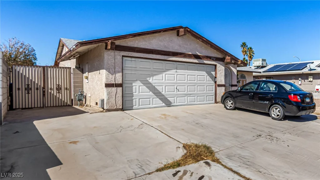 2712 Rialto, Las Vegas, NV 89108