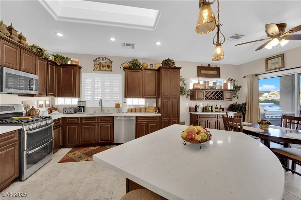 2244 Garden City, Henderson, NV 89052
