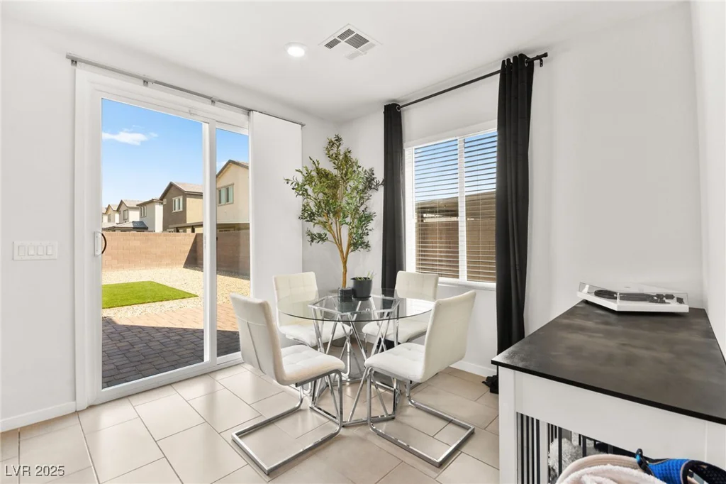 2724 High Echelon, North Las Vegas, NV 89086