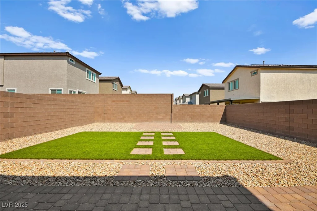 2724 High Echelon, North Las Vegas, NV 89086