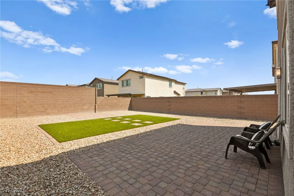 2724 High Echelon, North Las Vegas, NV 89086