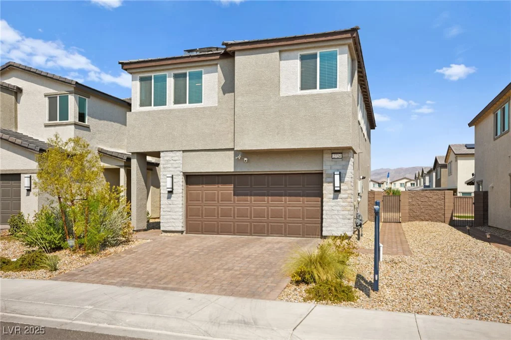 2724 High Echelon, North Las Vegas, NV 89086