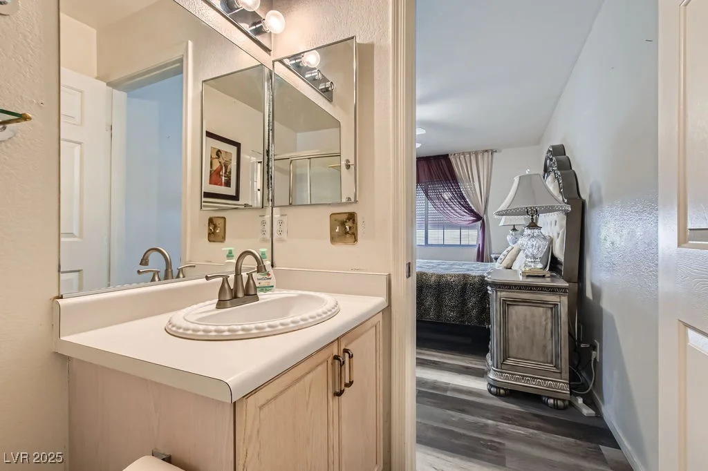 7632 Amato, Las Vegas, NV 89128