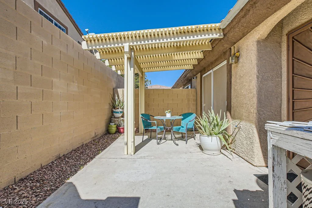 7632 Amato, Las Vegas, NV 89128