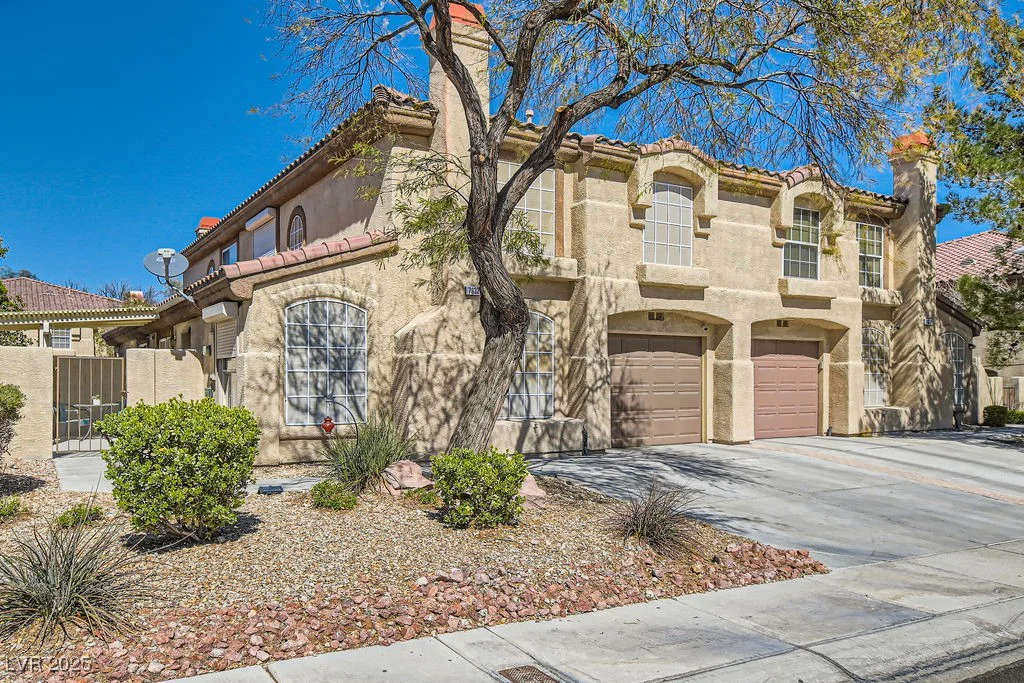 7632 Amato, Las Vegas, NV 89128