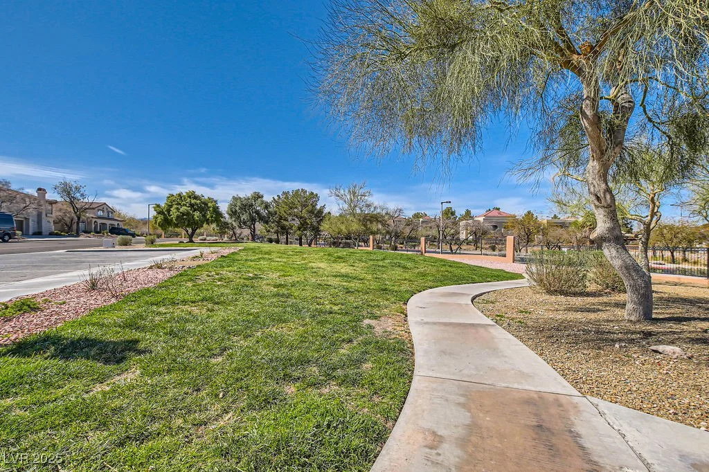 7632 Amato, Las Vegas, NV 89128