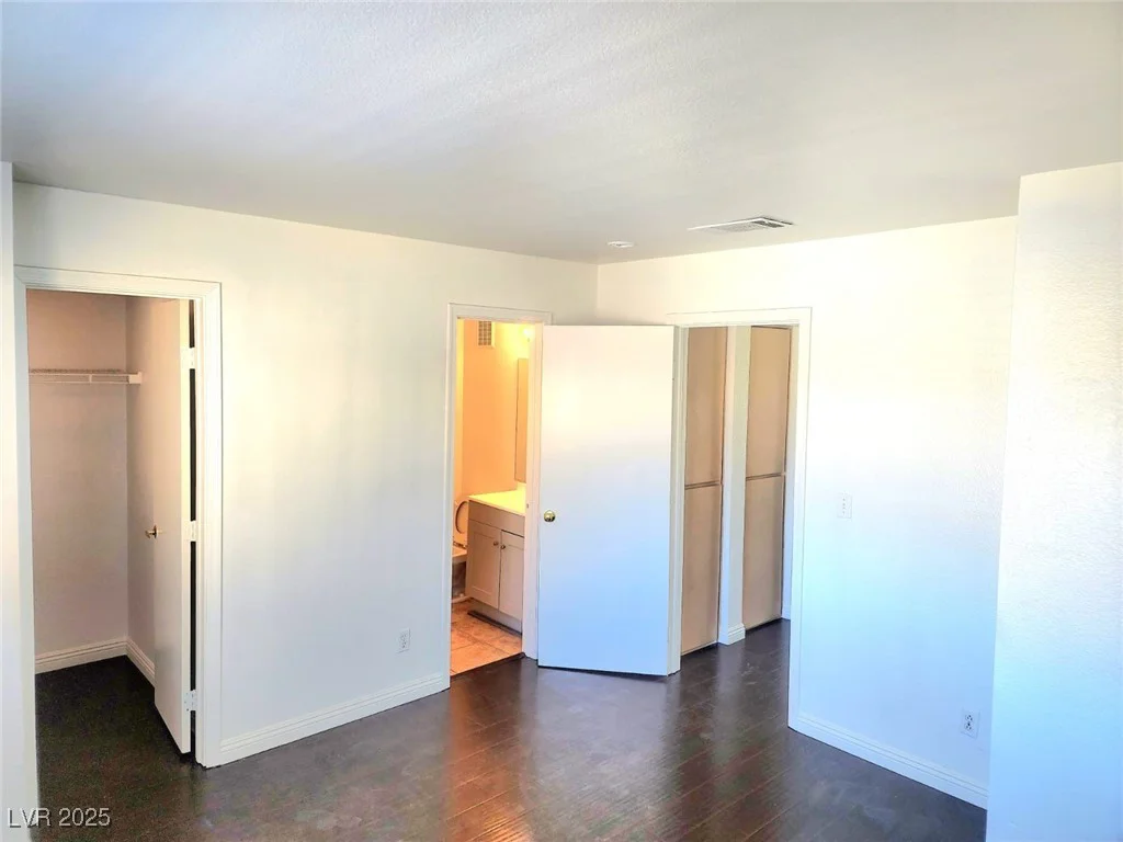 3850 Soda Springs, Las Vegas, NV 89115