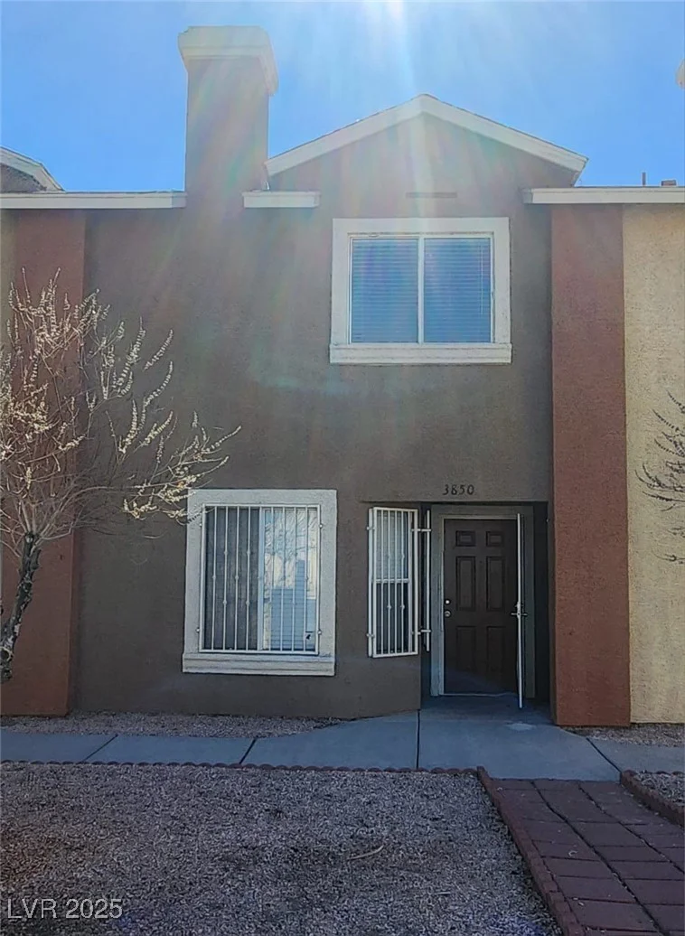 3850 Soda Springs, Las Vegas, NV 89115