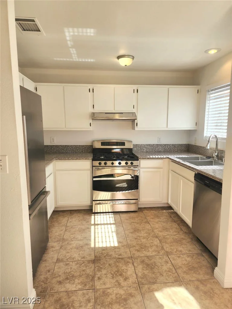 3850 Soda Springs, Las Vegas, NV 89115