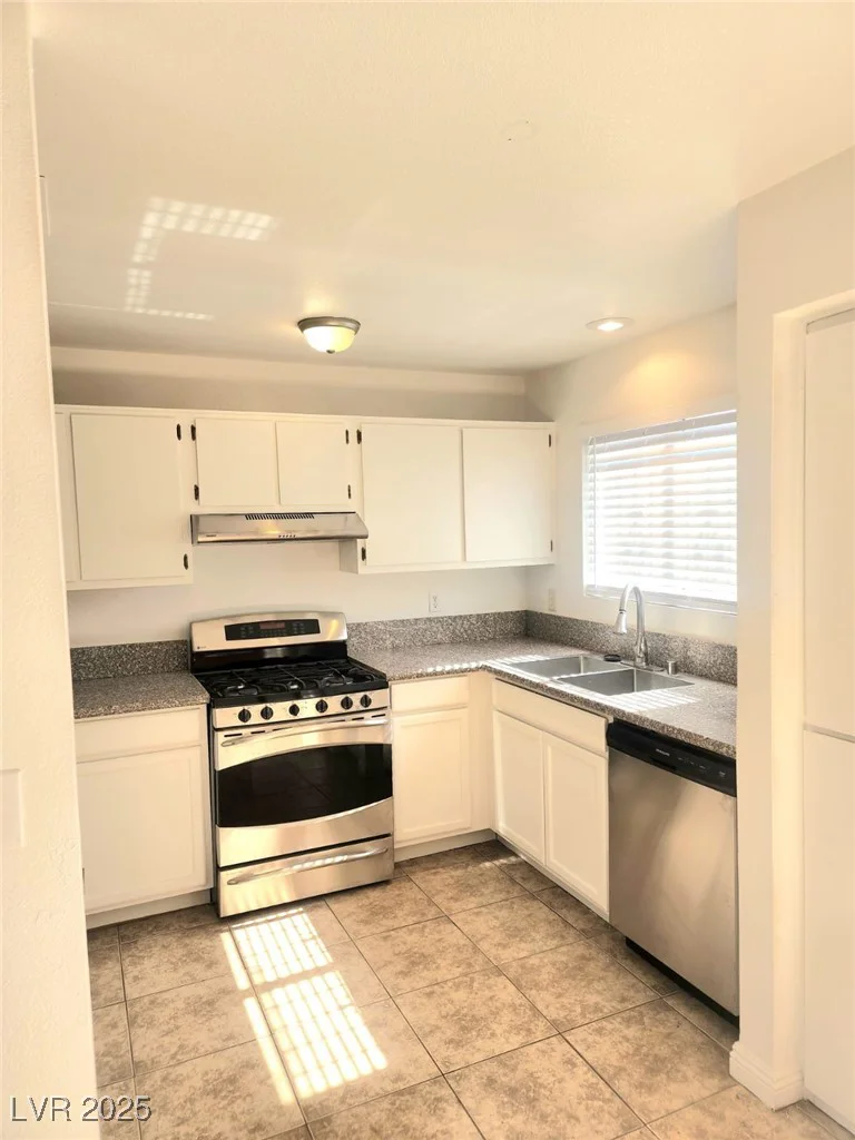 3850 Soda Springs, Las Vegas, NV 89115