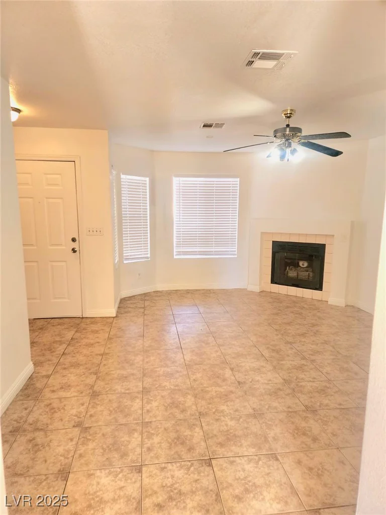 3850 Soda Springs, Las Vegas, NV 89115