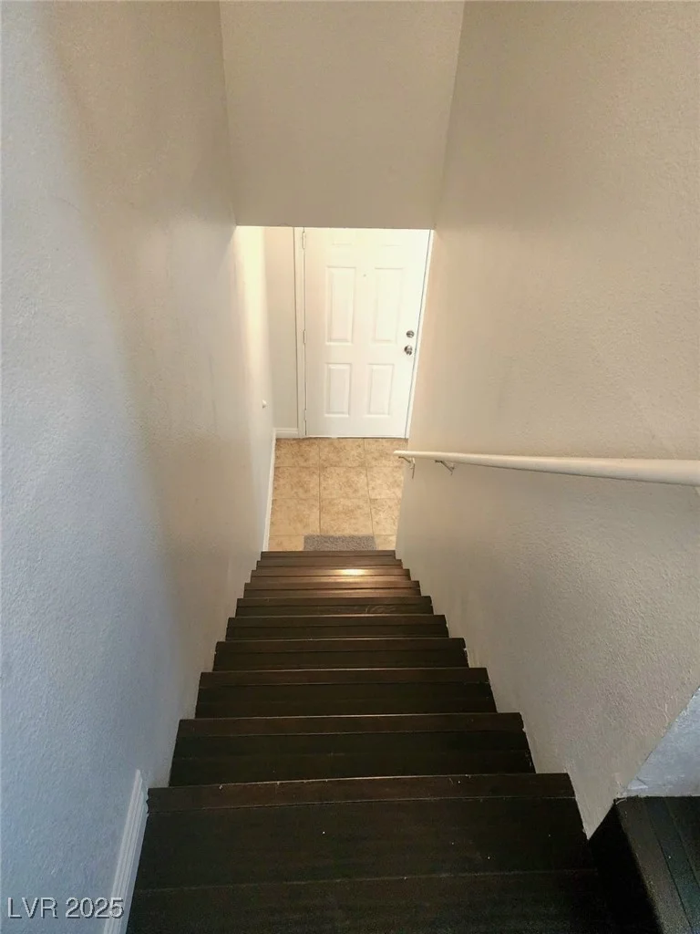 3850 Soda Springs, Las Vegas, NV 89115