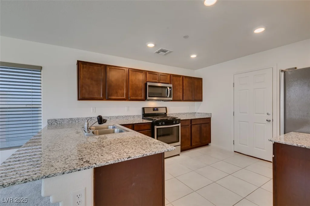 5382 El Nevero, Las Vegas, NV 89166