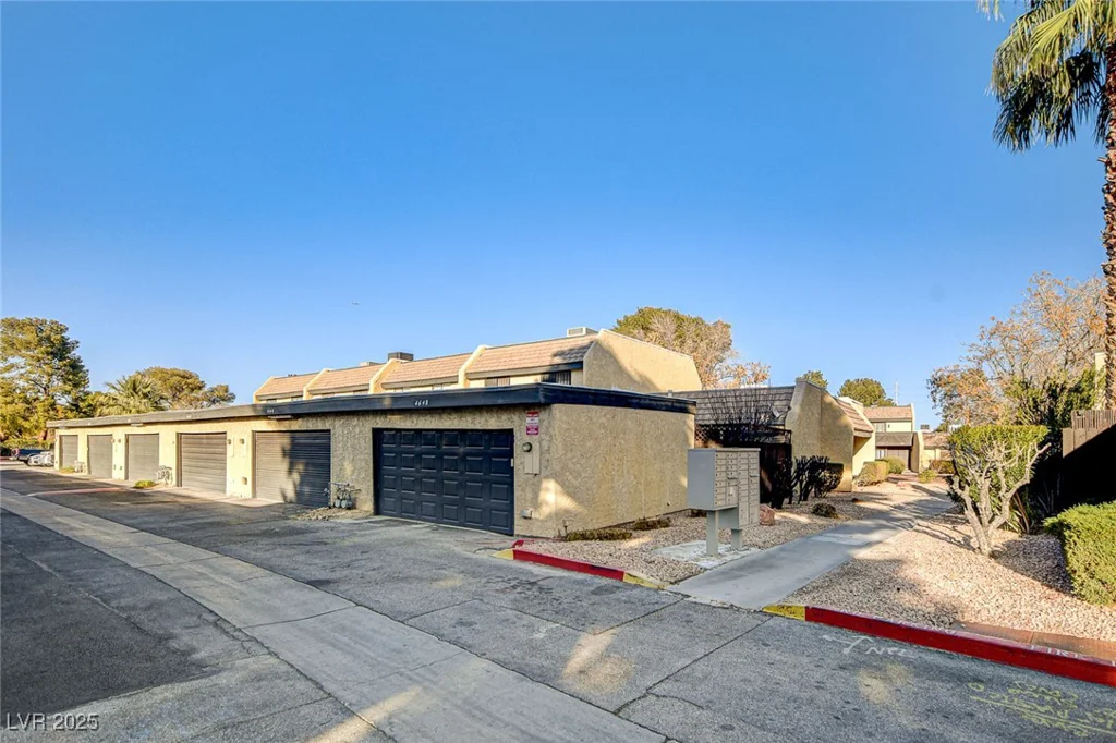 4648 Comnor Hill, Las Vegas, NV 89121