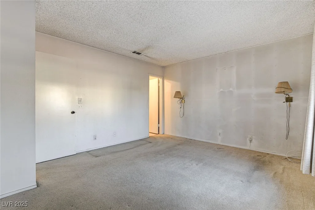 4648 Comnor Hill, Las Vegas, NV 89121