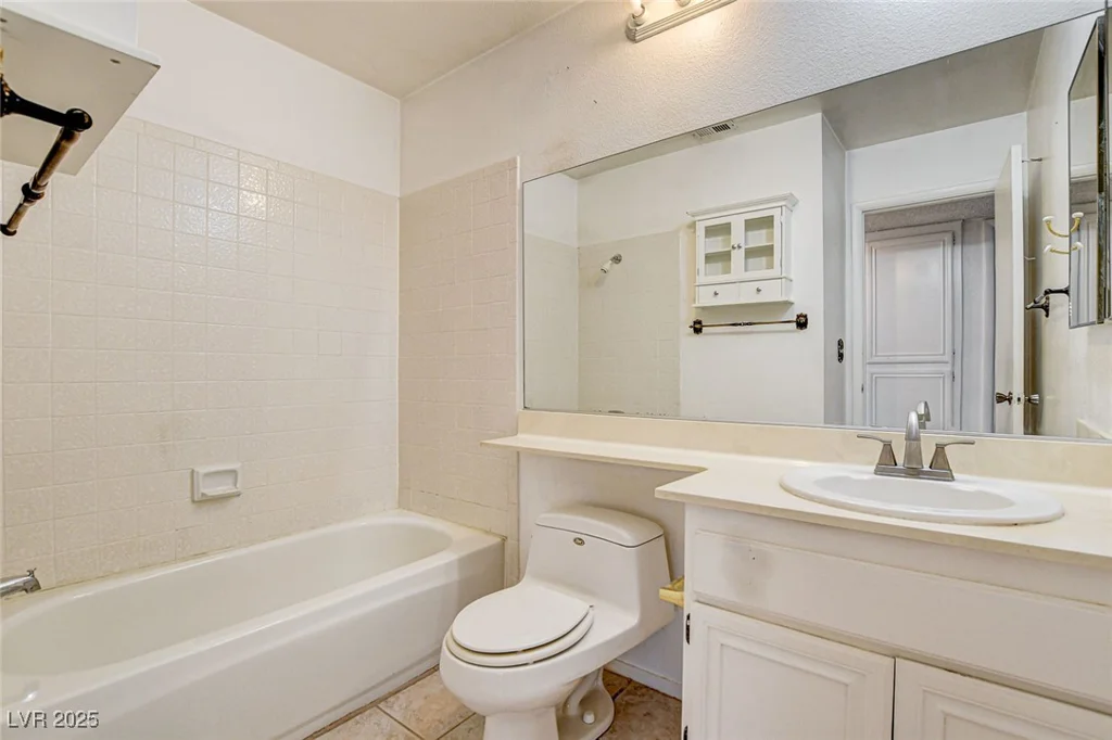 4648 Comnor Hill, Las Vegas, NV 89121