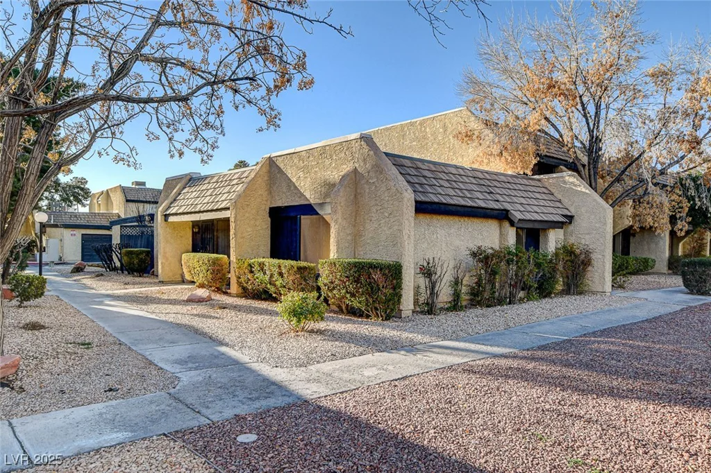 4648 Comnor Hill, Las Vegas, NV 89121