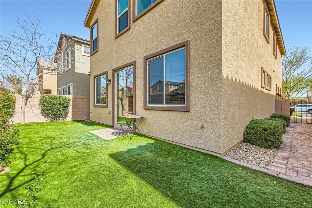 6629 Breakwater Reef, Las Vegas, NV 89149