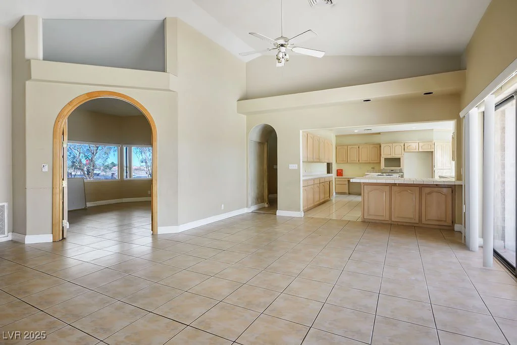 4911 Pebble, Las Vegas, NV 89139